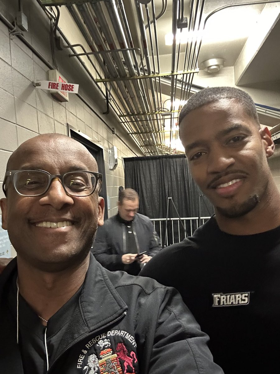 BryanJ1967's tweet photo. ⁦@Englishscope24⁩ just the truth!! Kim English is the Truth!! Come learn the Mindset. Friartown, BIG EAST!! https://t.co/VLXKRZBJyb