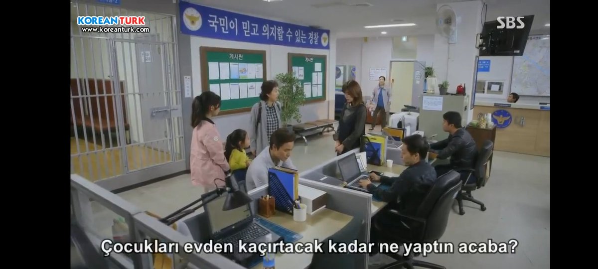 caaramelc's tweet photo. #ourgabsoon sonunda bu iki anne öğrendi ama gab sol annesi eski damatta ve Jeasoon haksızlık yapıyor bir kere adam eski damadın bunu kabul et kizinla olmayacak ve Jeasoon melek gibi biri kızlar için didiniyor duruyor eşinesadık herhangi bir art niyeti yok dili var agizi yok https://t.co/2kVPdKoOFJ