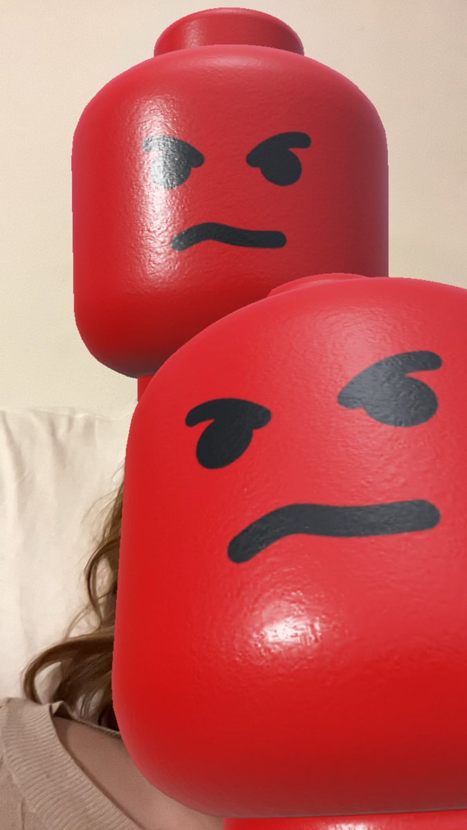 SimonMoravcik's tweet photo. Wot🫠we turn into legos #chainsawman #Challenge #UFC #LoveIsland #LEGO #scare #dickdemon #Love_wins https://t.co/H2NxPx3rO6