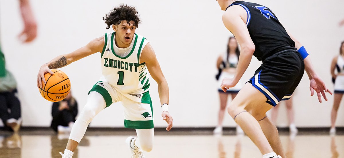 ECGulls's tweet photo. MBKB: 17-Point Comeback Propels @EndicottMBB over Wentworth, 67-66

STORY ➡️ https://t.co/k1EWJx5GXm

NOTES
* The Gulls ignited a 20-5 stretch to diminish a 17-point Wentworth advantage. https://t.co/oz83OcSydH