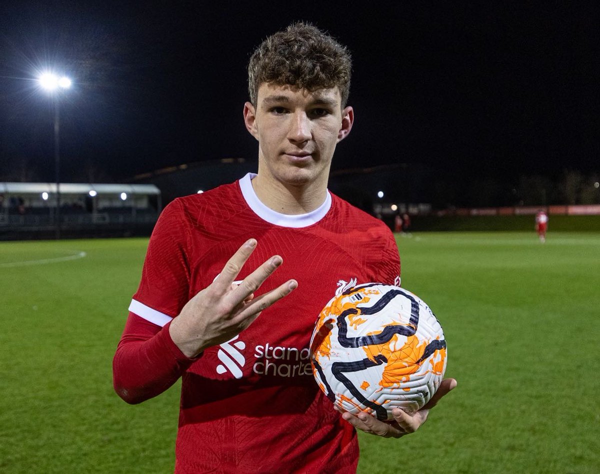 Hat-trick v arsenal in the FA youth cup, what a night @LFC ❤️🤞🏼