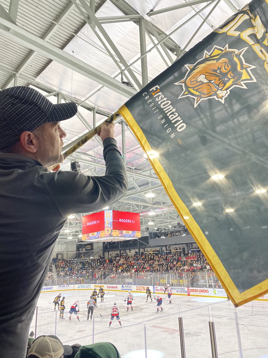 ⁦<a href="/BulldogsOHL/">Brantford Bulldogs</a>⁩ on the board first! ##BFD