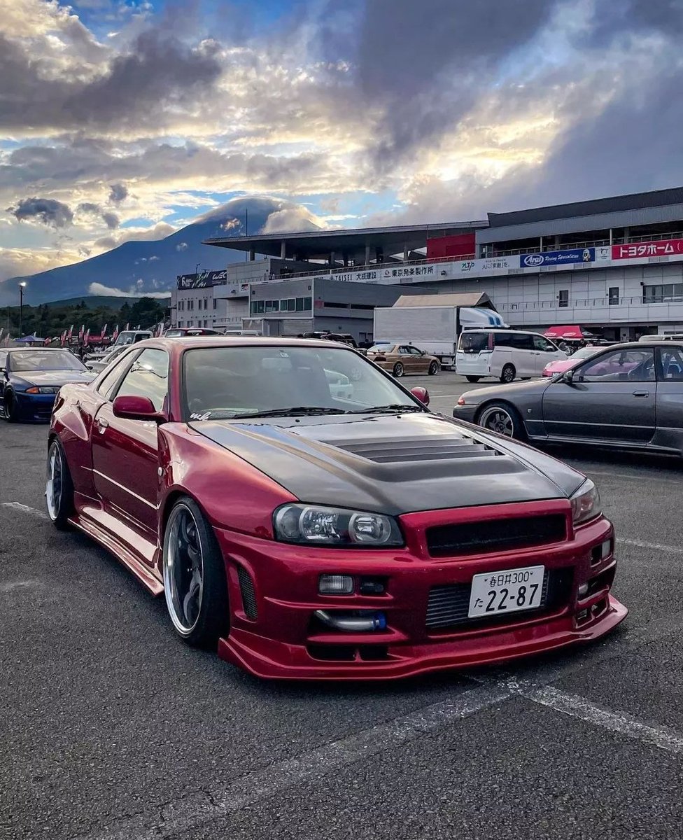 Nissan GTR-R34 Skyline 👹