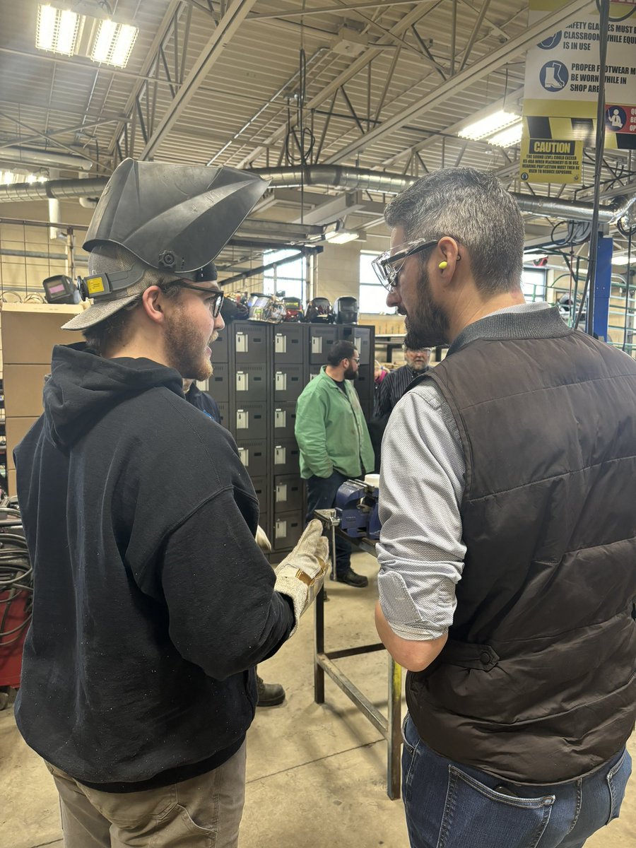Building Ontario &amp; careers. 

It was great to visit with some students who are finishing up their 17 weeks of hands-on training with the <a href="/TechnicalTrain6/">Technical Training Group</a>. 🧑‍🏭👩‍🏭🏗️⚙️

Our government provided over $400,000 to help TTG run this program across three locations.