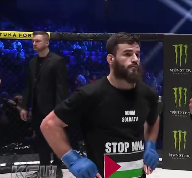 RudziqMMA's tweet image. 🙏
#KSW90