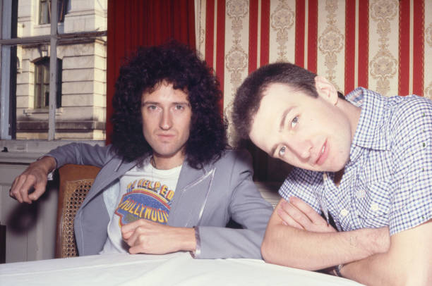 #BrianMay #JohnDeacon #SaturDeacy