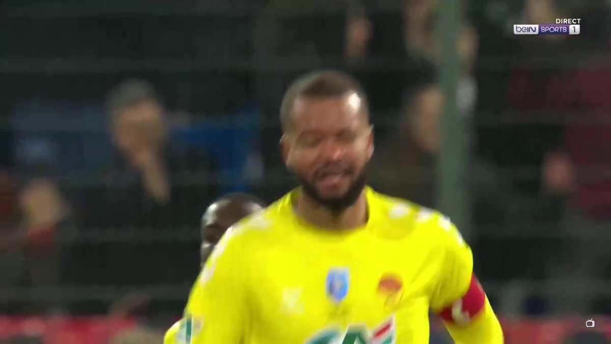 Orléans 1-3 PSG. SAINT-RUF RÉDUIT L’ÉCART POUR ORLÉANS !!!