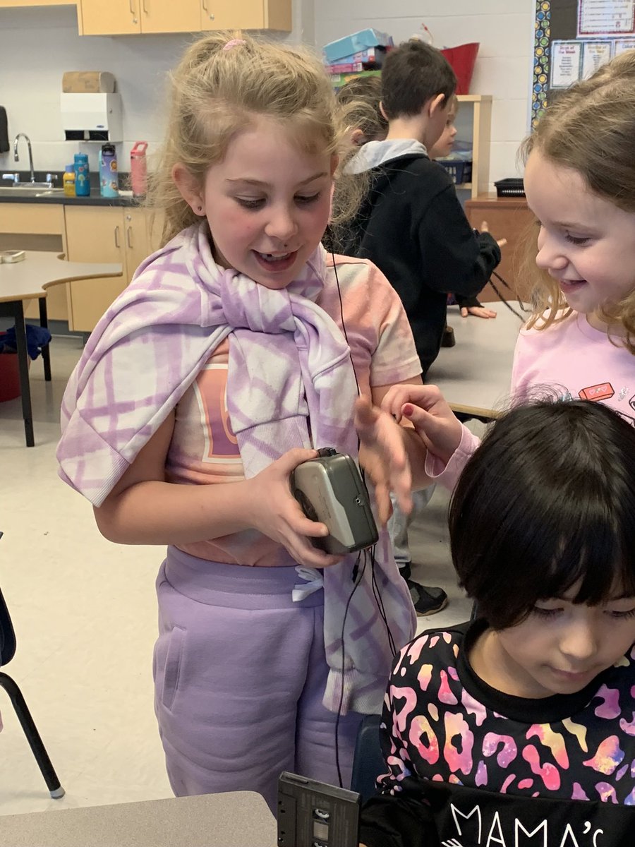 We explored some old technology! <a href="/AdmiralsAcad_NL/">Admiral’s Academy Navigators 🏳️‍🌈</a>