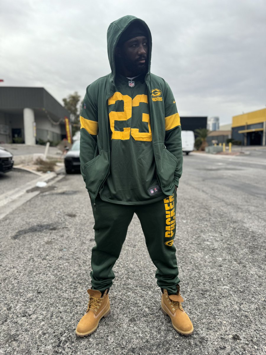 terencecrawford's tweet photo. Yall know the vibes!!! Go Pack Go!!! https://t.co/q1cZzxHVCv