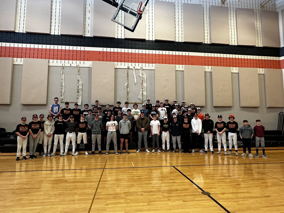 bp_hawks's tweet photo. HUGE thank you to Oakland A’s stud and ‘16 BP grad Mason Miller for coming to practice today to talk w/ over 50 Hawks about his journey from high school to the @MLB. Great lessons learned about character, work ethic, &amp; perseverance from one of the best 👊
@bpsdinfo @Athletics https://t.co/ebeVMx0hON