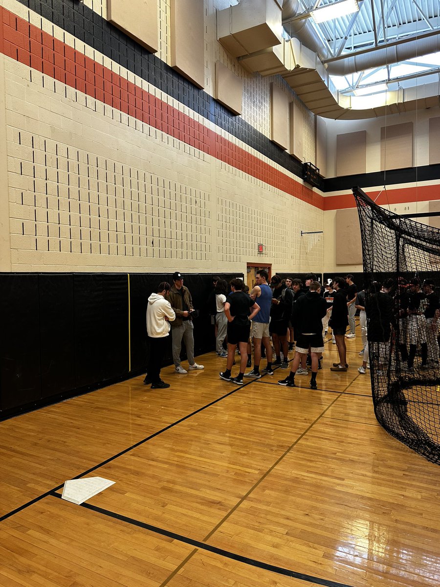 bp_hawks's tweet photo. HUGE thank you to Oakland A’s stud and ‘16 BP grad Mason Miller for coming to practice today to talk w/ over 50 Hawks about his journey from high school to the @MLB. Great lessons learned about character, work ethic, &amp; perseverance from one of the best 👊
@bpsdinfo @Athletics https://t.co/ebeVMx0hON