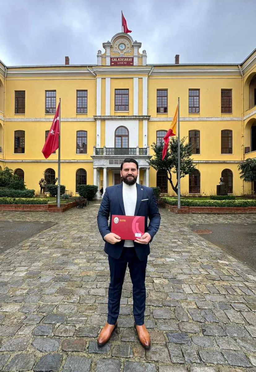 Kocak_Halil's tweet photo. Rabbim iki cihanda aziz eylesin.

Çok yakıştı @Ibrahim_Bayram_ https://t.co/yQuaNExdWr