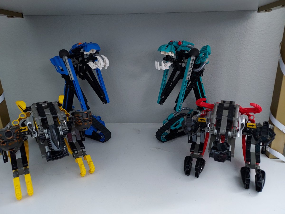 fanofbionicle's tweet photo. acquired muaka and kane-ra!
#lego #bionicle https://t.co/JRKun0ExuN