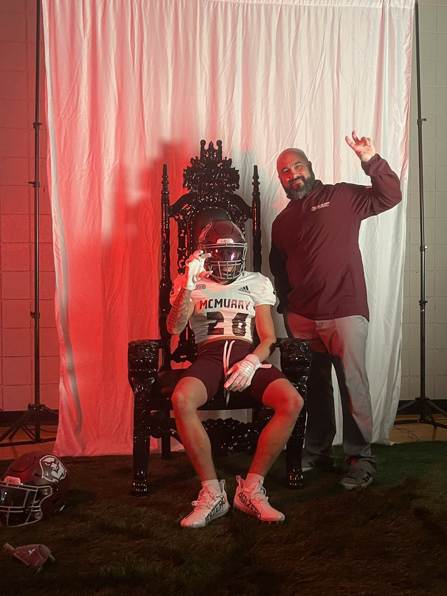 Had a great time on my official visit at McMurry <a href="/ohardaway4/">O'Bryan Hardaway</a> <a href="/castillo_ac/">Tonycastillo</a> <a href="/CoachSnyde/">Will</a>