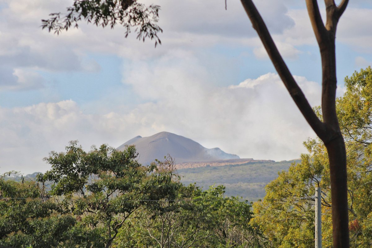 Y es que esas vistas ☺️ que nos ofrece #Masatepe enamoran 😍 ¡ Tarde de sábado para ejercitarse y conocer más de las maravillas ☺️ de la naturaleza en tu recorrido!
#NicaraguaFascinanteIrresistible 
#NicaraguaUnicaOriginal