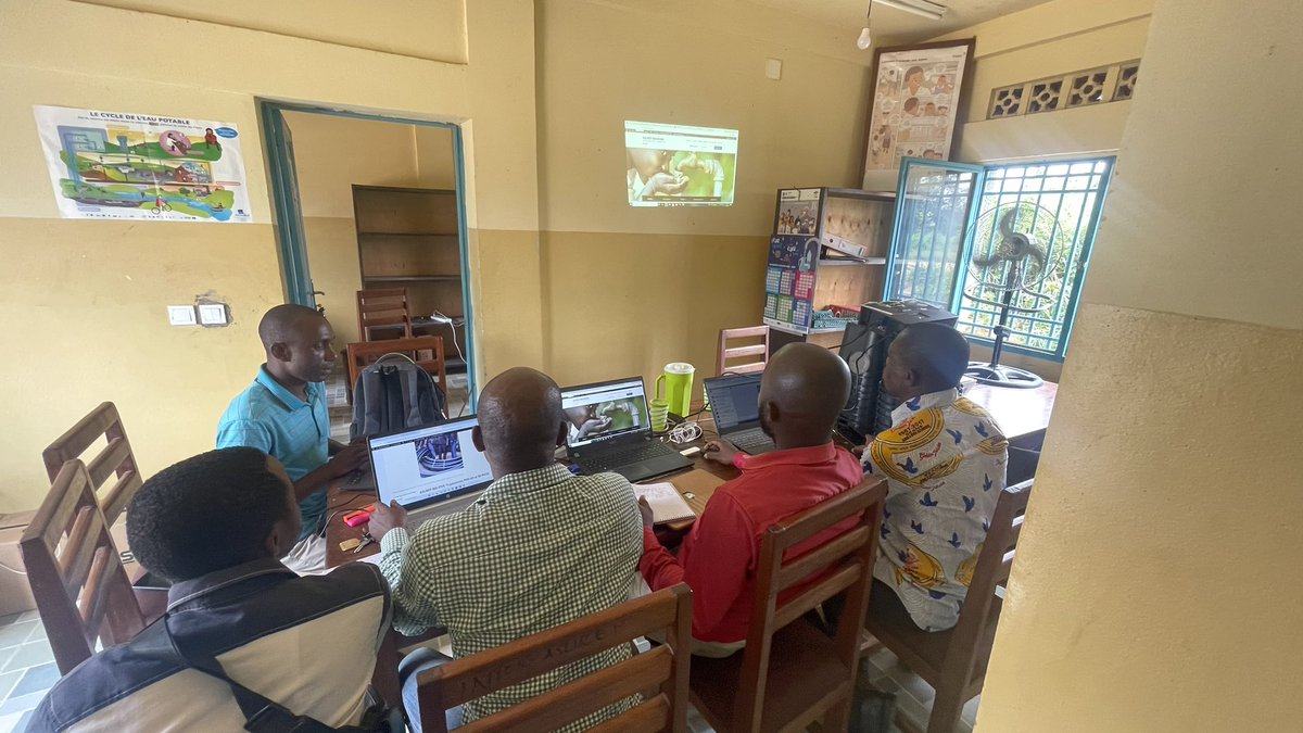 ChadrackLonde's tweet photo. Au de la gestion d’un site web @WordPress et des réseaux sociaux, nous sommes revenus aussi sur l’usage de l’intelligence artificielle dans la rédaction, les techniques de rédaction pour le fundraising … https://t.co/YTxQCJesCv