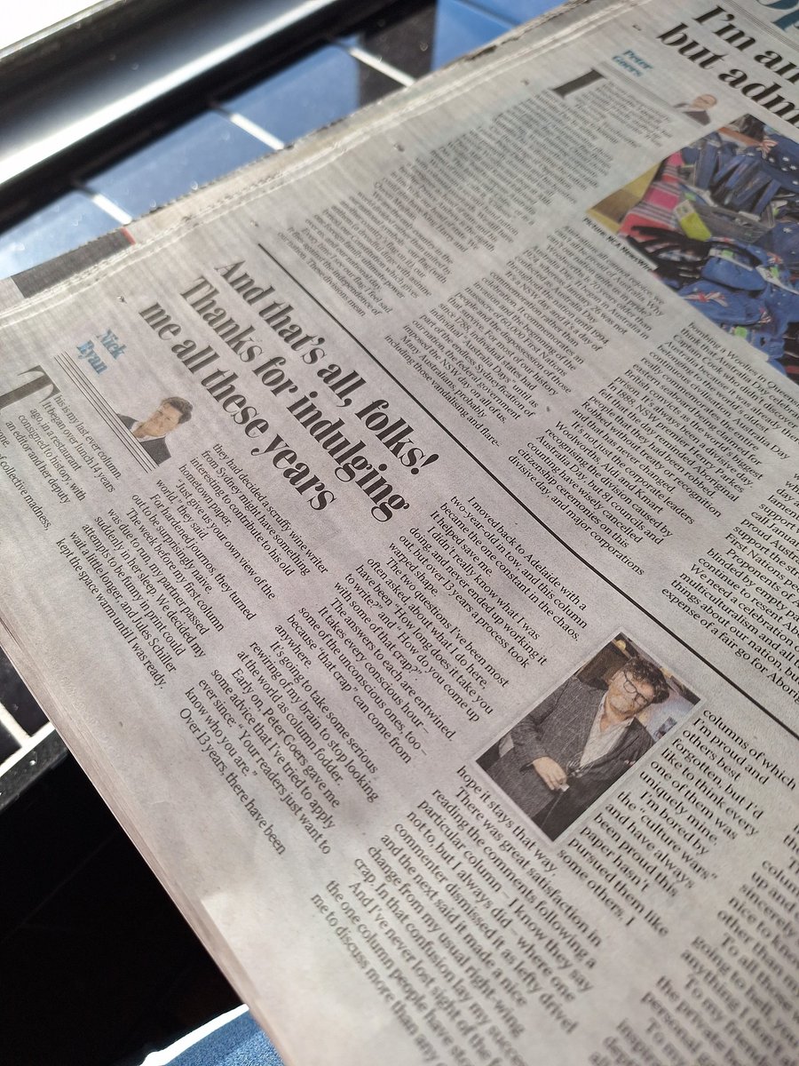 Anthea Mur tweet media