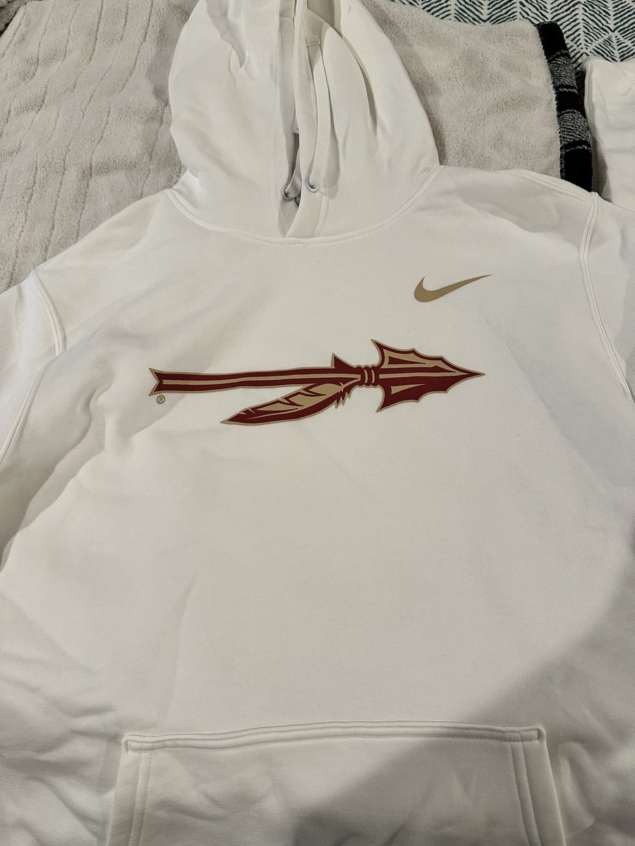 New hoodie came in from @garnetandgold 🔥😮‍💨 #GoNoles