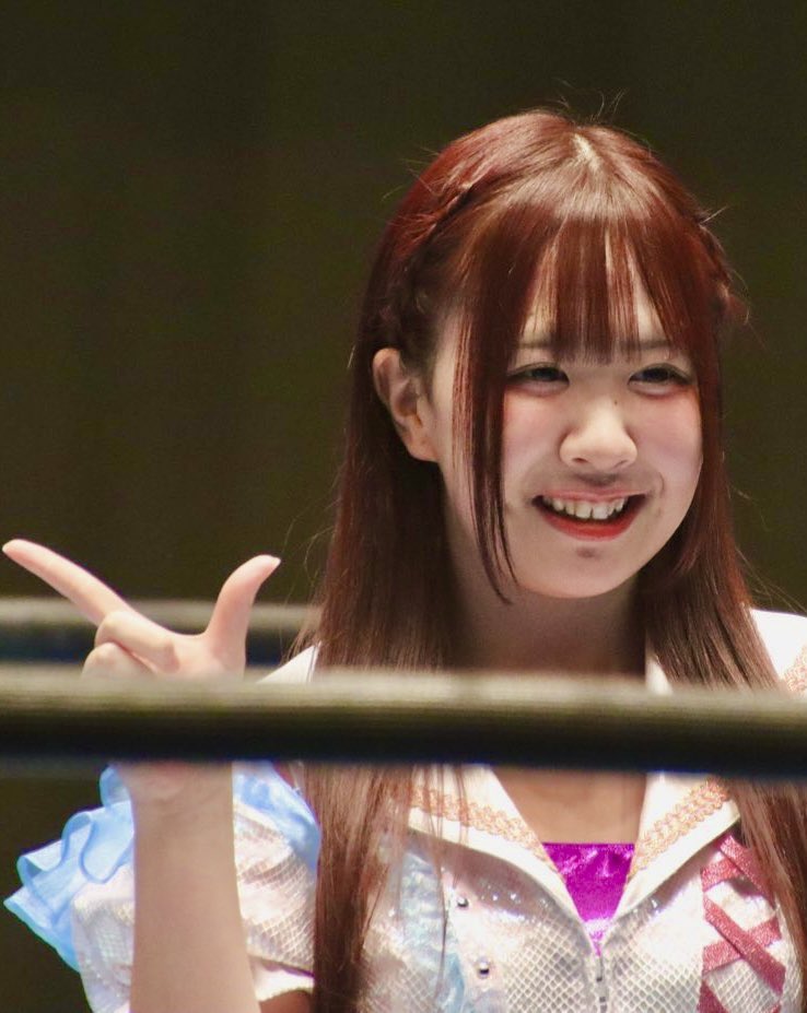 kawa00421's tweet image. 1/20は #しのせ愛梨紗 選手の
誕生日！おめでとうございます㊗️

父親はプロレスラーの
#篠瀬三十七 さん
しのせ愛梨紗関連のツイートすると
いつも娘より先に「いいね」「リポスト」します　笑

#iceribbon