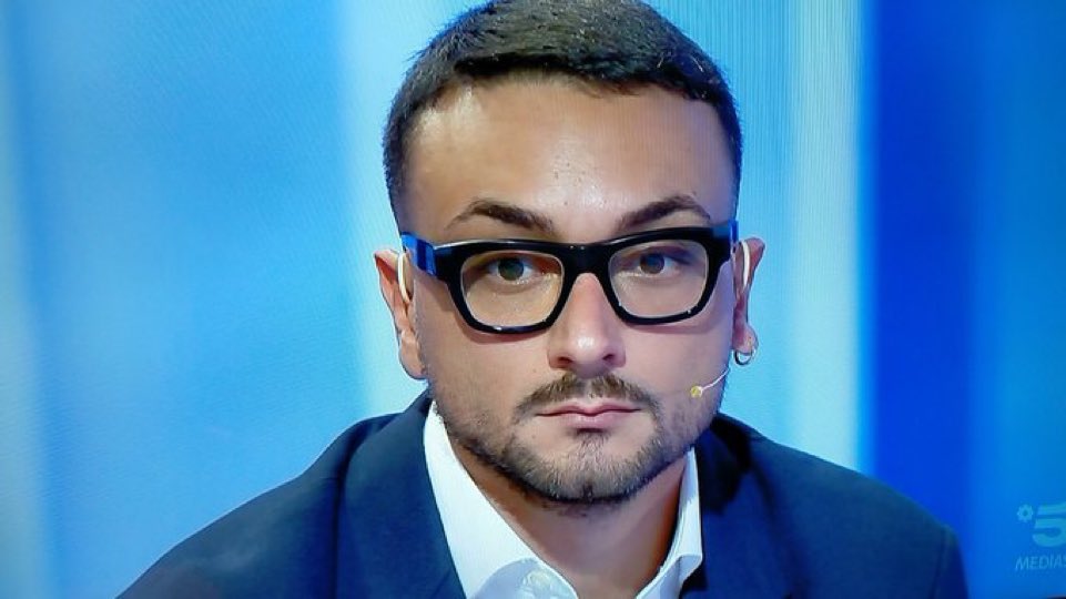 burghibaa's tweet image. #CePostaPerTe