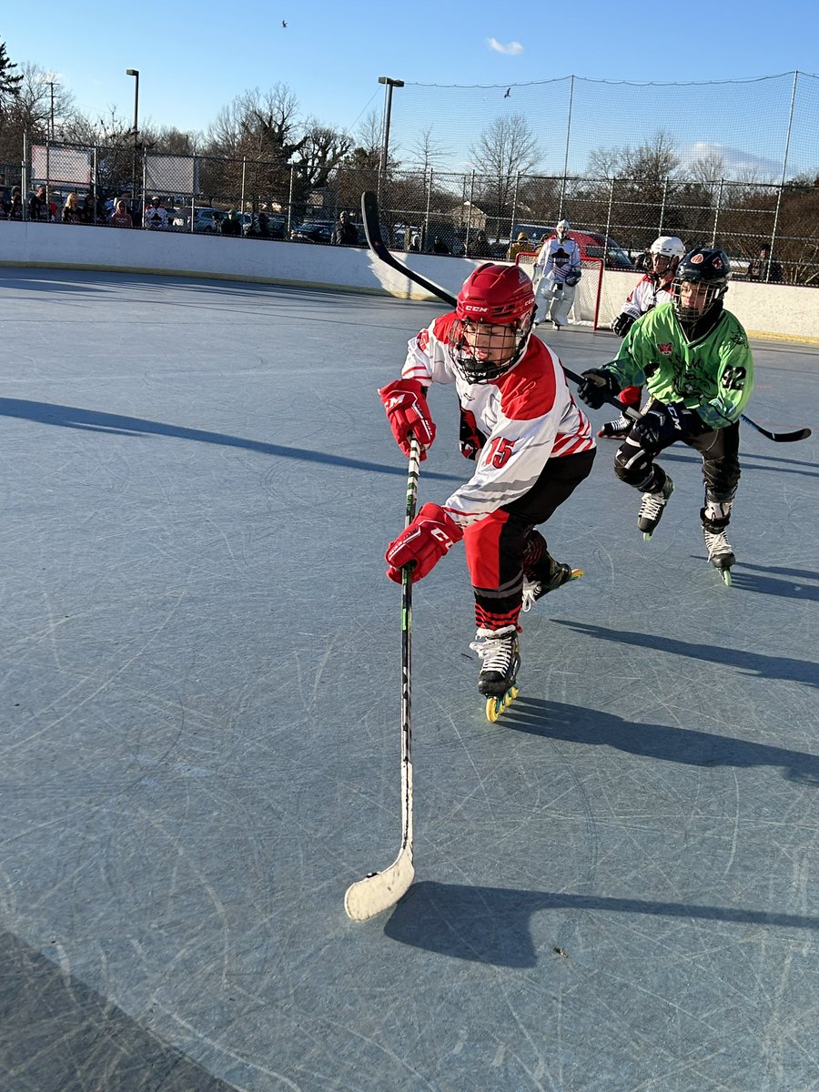 CapsYouthHockey's tweet photo. Chilly sunset hockey!
#CIHL #CapsYouthHockey #ALLCAPS https://t.co/VEVwTWCSXX