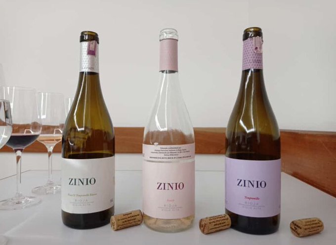 From vines planted in 1975 it's full-bodied but solid &amp; firm. “Vines are like teenagers for 20 years,” Calera's Mike Waller said, adding they then grow up and the wines gain more depth.