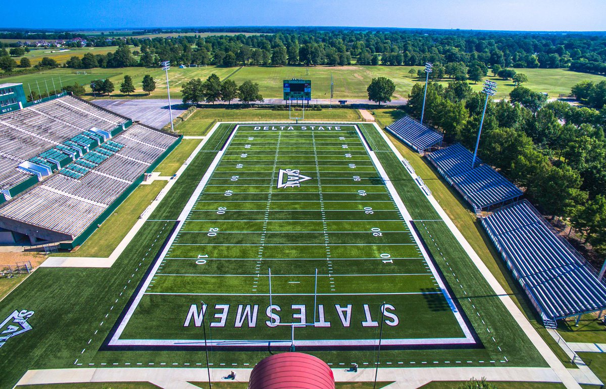KeownRichardson's tweet photo. Blessed to have received an offer from Delta State University @CoachToddCooley @CoachAlexBell @DeltaStateFB @AL7AFootball @HallTechSports1 @1rebelfootball https://t.co/ipupiSKW6M