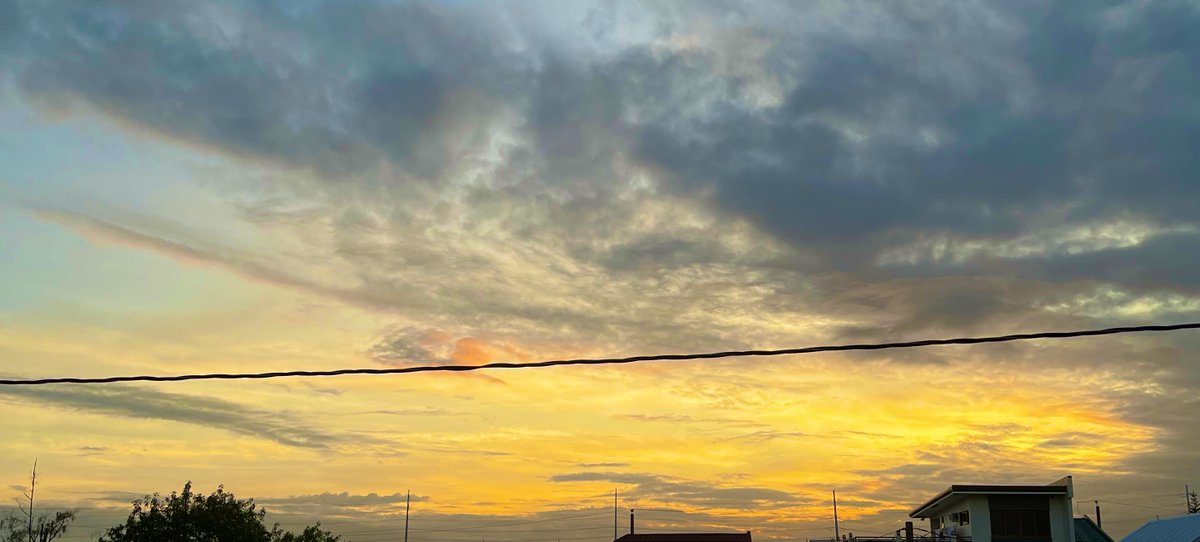 bpfbfan's tweet photo. Good morning!
Wishing you pretty skies, safe shooting, yummy food and good health for the day ahead!
#srchafreen #DailyMessageToFreen https://t.co/eKLUdYqFW1