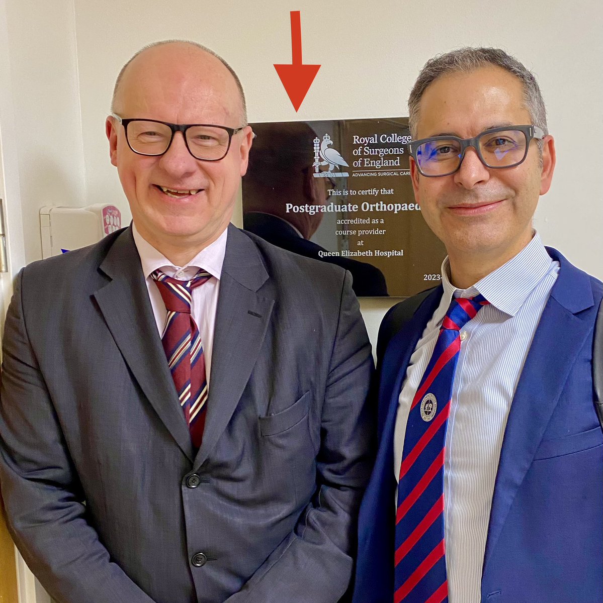 Joseph Alsousou (@josephalsousou) on Twitter photo 10 amazing years of #PostgraduateOrthopaedics course. Prof <a href="/BanasziewiczP/">Paul Banaszkiewicz</a> has turned this course into a national & international learning institution for trauma and orthopaedics.
Great work Paul
Thank you for inviting us to teach on the course and learn from your experience. 10 amazing years of #PostgraduateOrthopaedics course. Prof <a href="/BanasziewiczP/">Paul Banaszkiewicz</a> has turned this course into a national & international learning institution for trauma and orthopaedics.
Great work Paul
Thank you for inviting us to teach on the course and learn from your experience.
