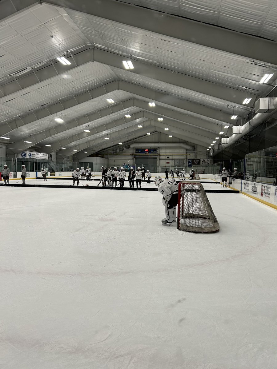 Sgroi Financial had the pleasure of sponsoring the St. Bonaventure Hockey 3v3 Cross Ice Challenge! 

Featuring the Division 1 champs in grey &amp; Division 2 team champs in brown. 
#BonniesHockey 
<a href="/BonniesHockey/">Bonnies Hockey</a>