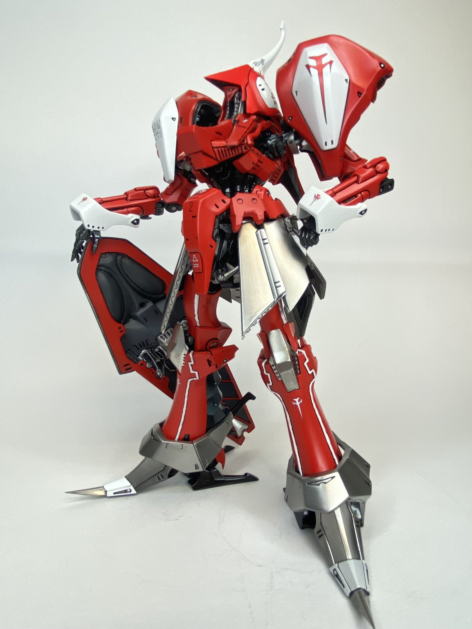 FSS 1/144 まくる IMS ザ バンク、レッドミラージュ