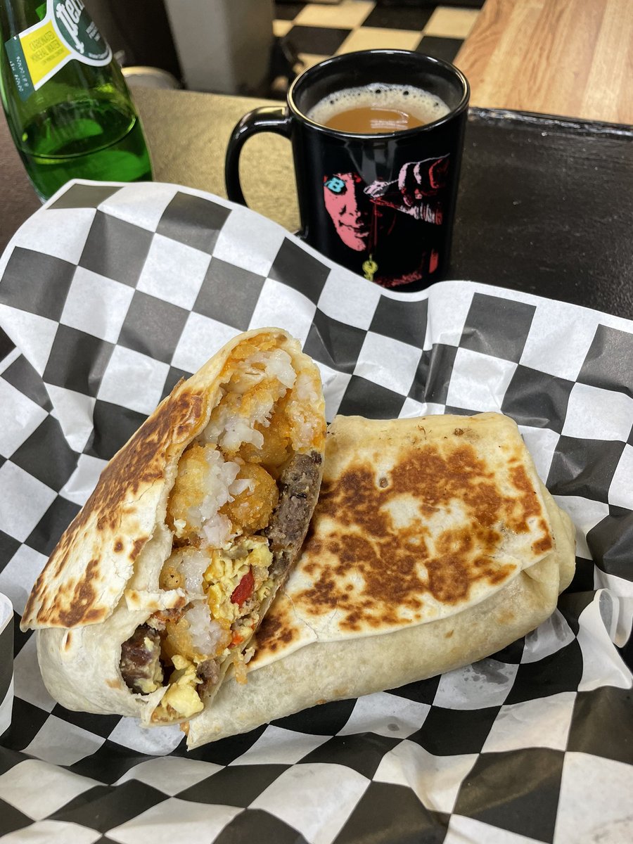 zvvvch's tweet photo. Some of you already know I opened a breakfast spot with some of my best friends, recently we've hit a speed bump at our current location. We have found a new one but need some help to get in there and get going. Please consider sharing this link at the very least ❤️❤️❤️ anything is appreciated.
https://t.co/uI0TufL9qN

HELP US SAVE THE UGLY DUCKLING ❤️❤️❤️
@UNCLE_B00F