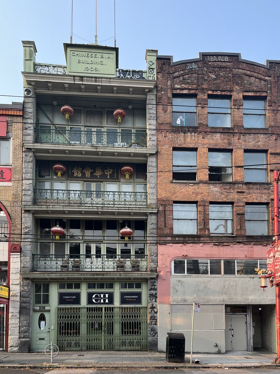 Community is everything. The Chinese Benevolent Association (CBA) in #chinatownYVR was an umbrella organization that provided representation for all Chinese in Vancouver and especially those who didn’t quite fit into one of the surname or clan organizations. 1