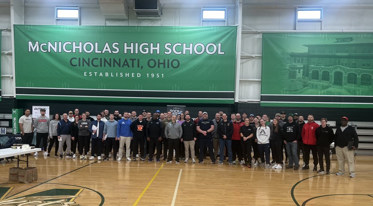 The @NHSSCAKY @nhssca_oh combined clinic couldn’t have went any smoother. Knowledge was gained and fellowship was had. @CoachWentz_ @ram_strength1 @C_Chap_SC @twitchAJohnson killed their presentations! HUGE thank you to @PirateStrength @CollopyPete @lucasmetcalfe2 @Atallah_Adam