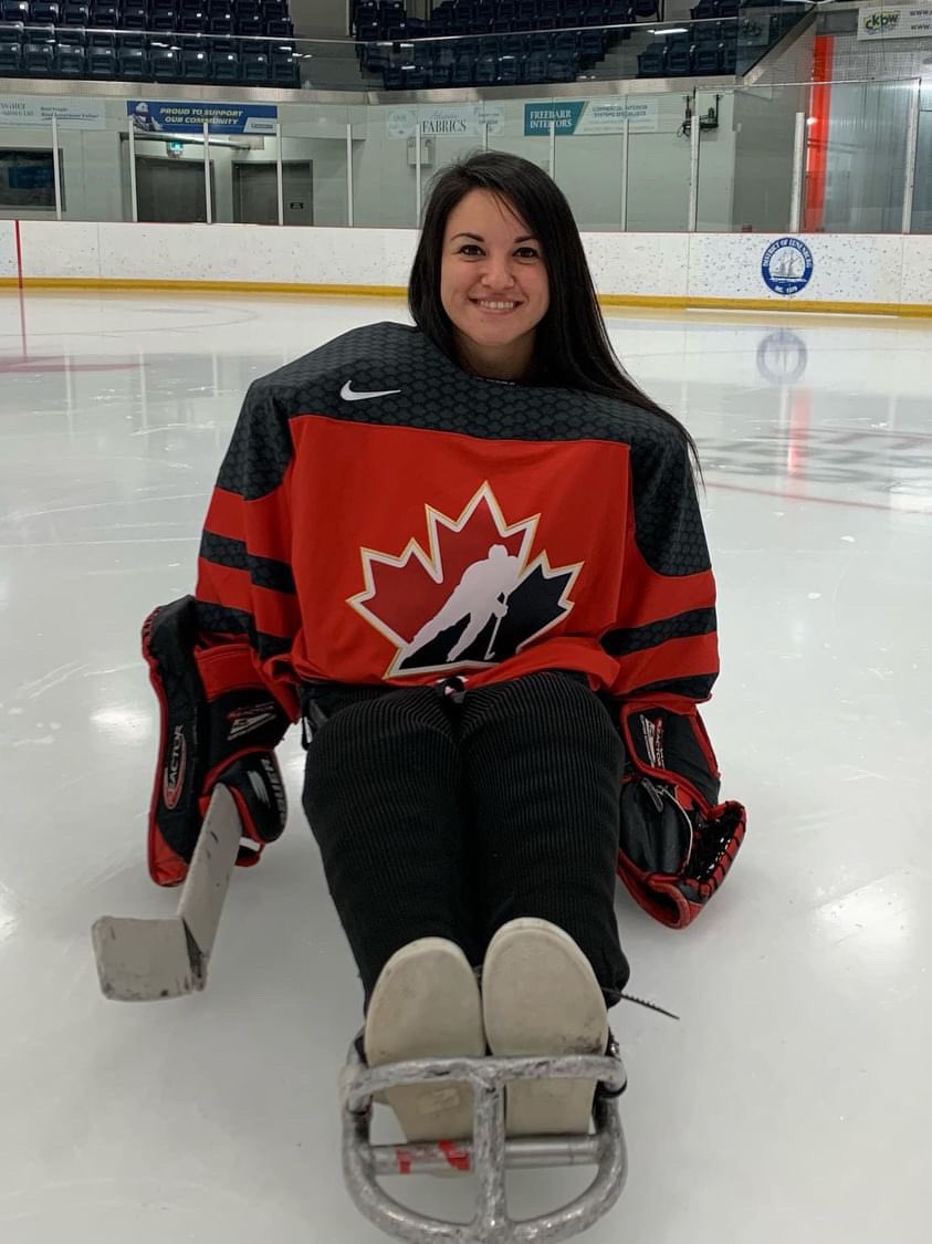 HKYIndigenous's tweet image. A huge shoutout goes to Devan Doxtator from the Oneida Nation of the Thames. 

She plays Para Ice hockey for the Niagara Thunderblades of the Ontario Sledge Hockey Association. 

She was on the Canadian Women’s National Para Ice Hockey team for the 2019/2020 season.