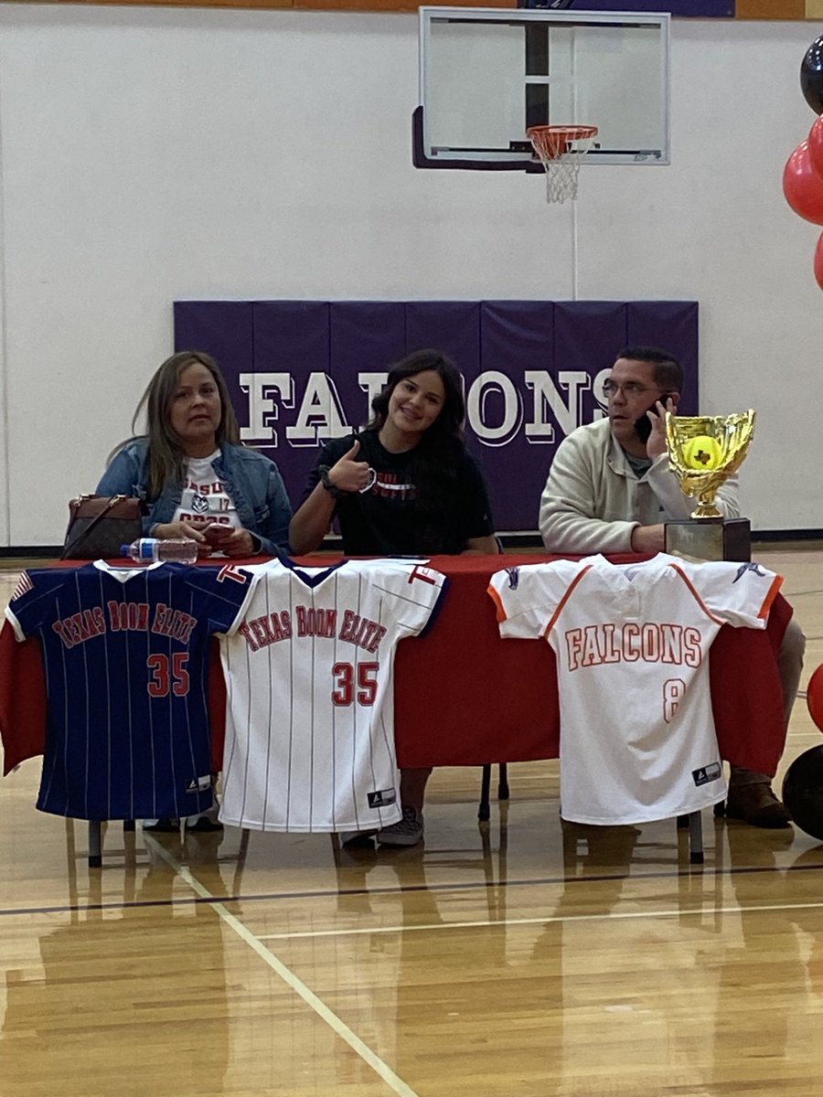 Falcon Early College tweet media