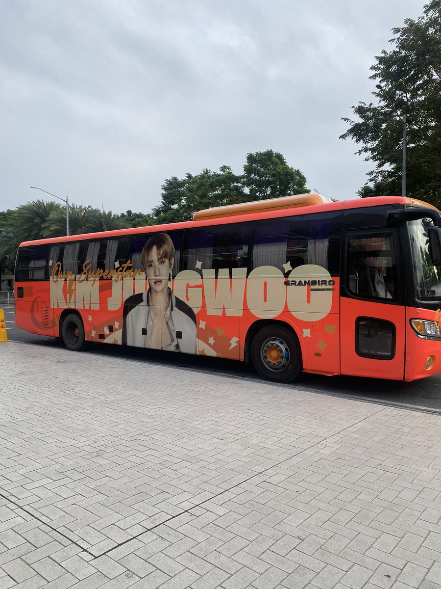 saw jungwoo bus ad <a href="/JungpsPH/">﹙𝓢﹚ugar 𝗥𝘂𝘀𝗵 🍭</a> 🧡

#NCT127_NEOCITY_THE_UNITY  #NEOCITY_THE_UNITY_in_BULACAN