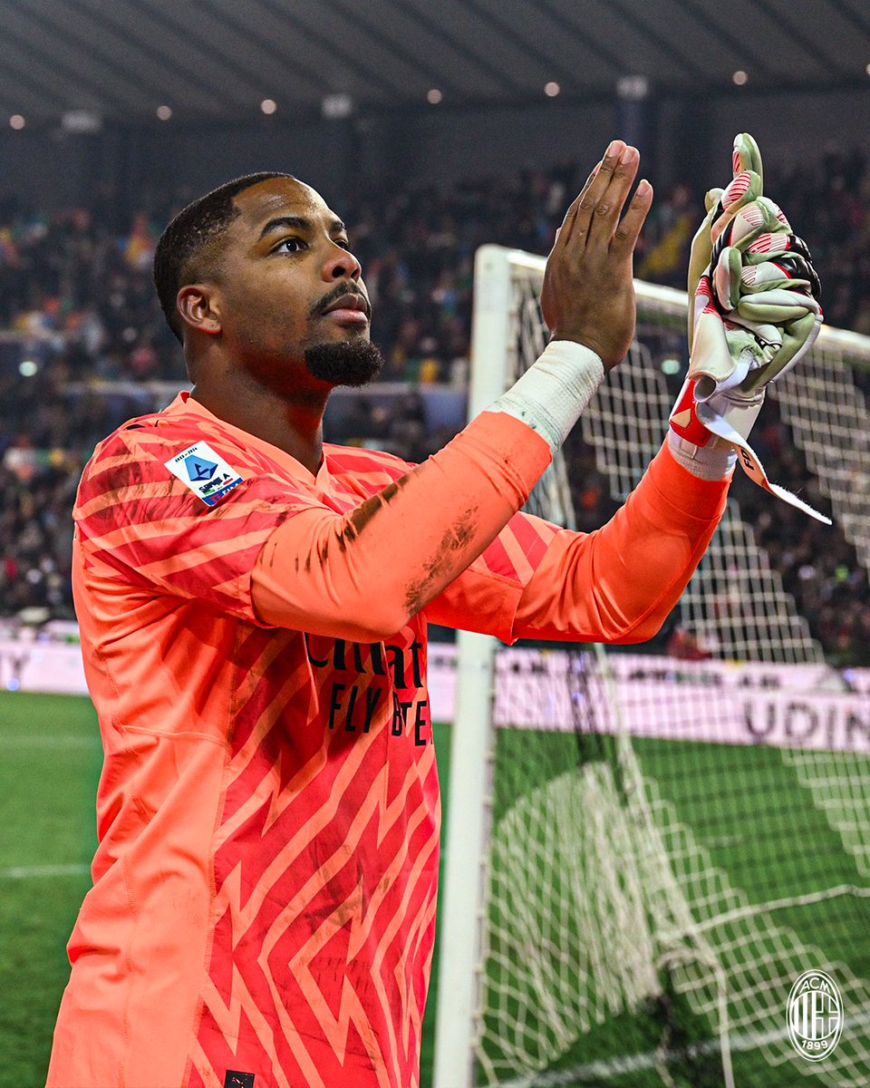 marcoternullo's tweet image. DA OGGI SENZA SE E SENZA MA IL PIÙ FORTE AL MONDO, PIÙ FORTE ANCHE DEL RAZZISMO. ❤️🖤 #mikemaignan #maignan #magicmike #UdineseMilan #SerieATIM #ACMilan #saynotoracism