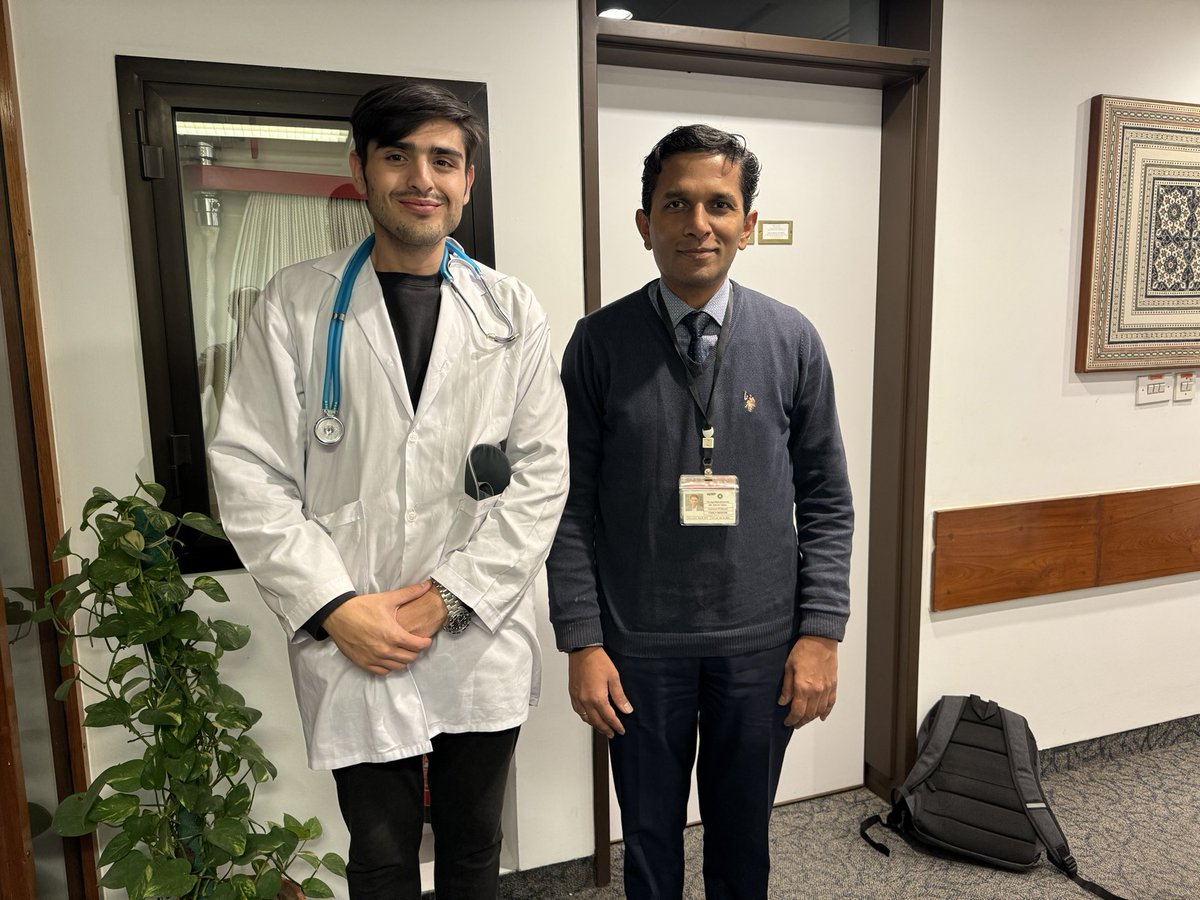 KamranGhilzai's tweet photo. Learnt a lot from him Dr Rafay Iqbal with that family medicine electives comes to an end. #MS4 https://t.co/M2jEpg14eX
