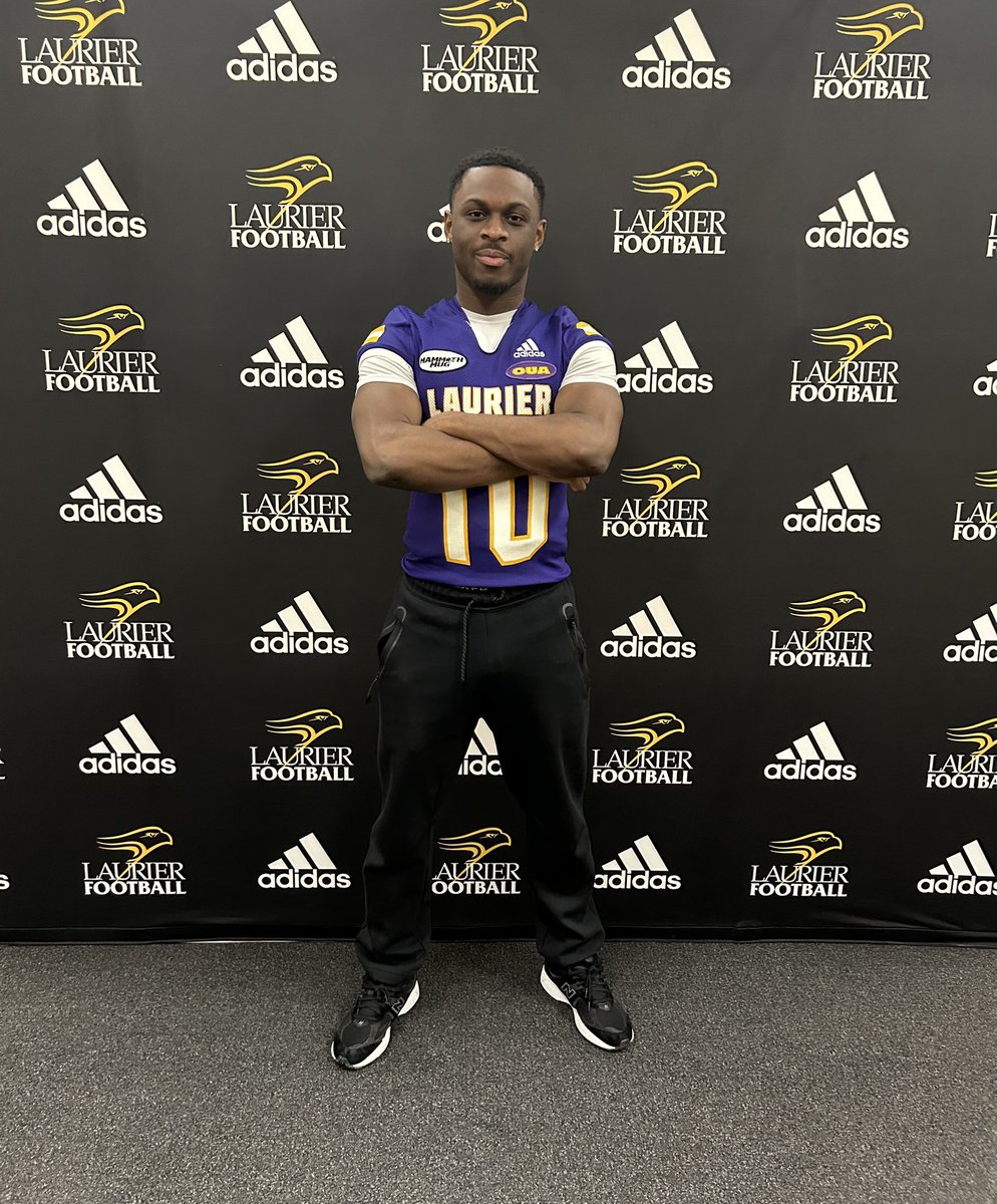Laurier Golden Hawks Football tweet media