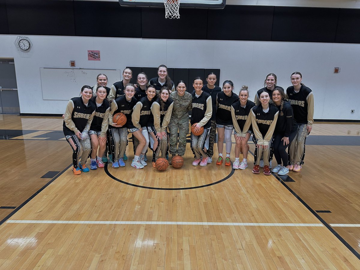 LEGACYGBB's tweet photo. Yesterday was our military appreciation night. @jaidenbaker_ (2021 Legacy Grad) tossed the honorary jump ball.  Jaiden is currently serving in the North Dakota Army National Guard. Thank you Jaiden and thank you to all past and present service members! https://t.co/pJmo5SR78m