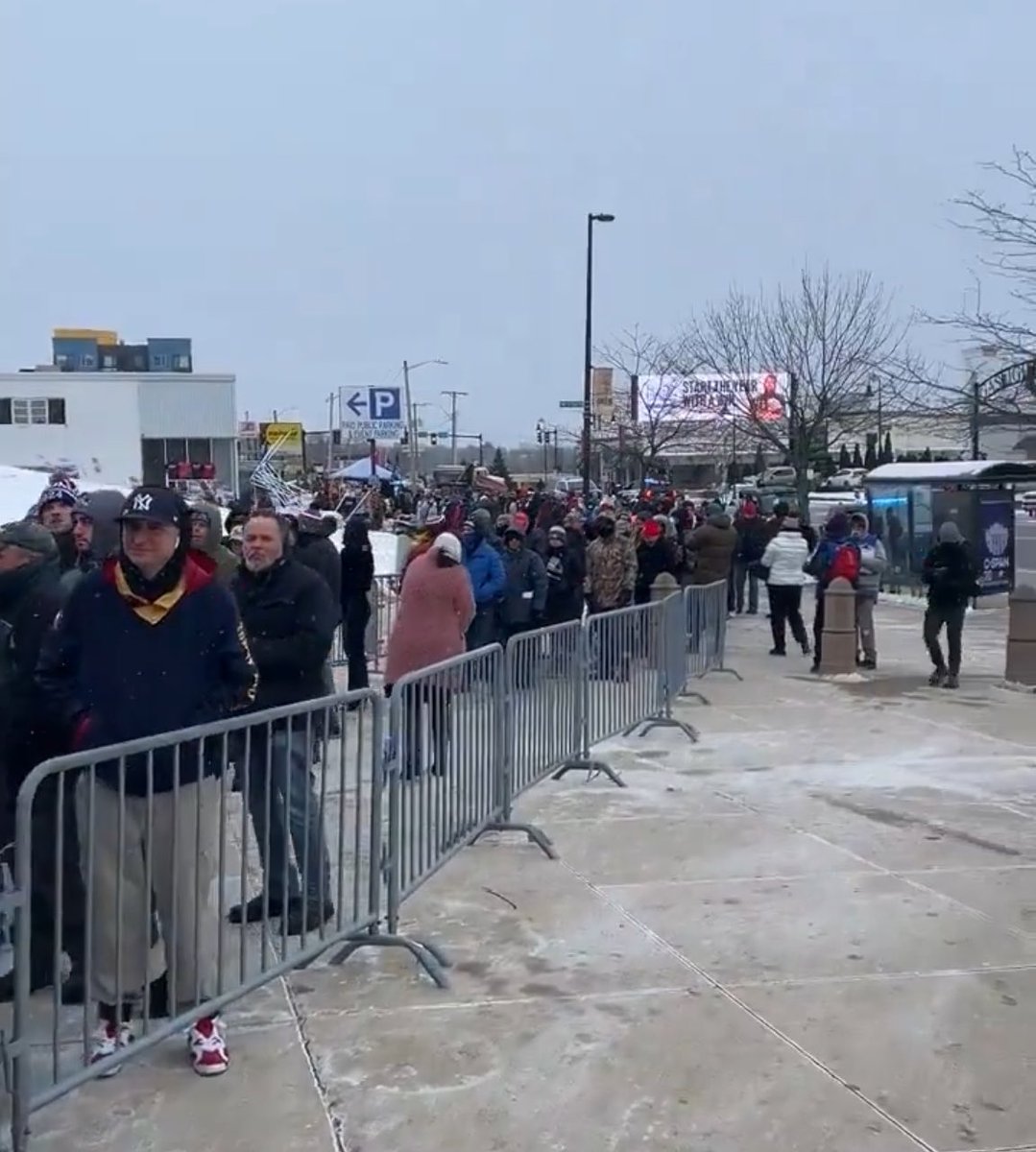 Crowds wait outside in subzero temperatures from 4 pm to attend #Trump rally at #SHNUArena in Manchester, New Hampshire.