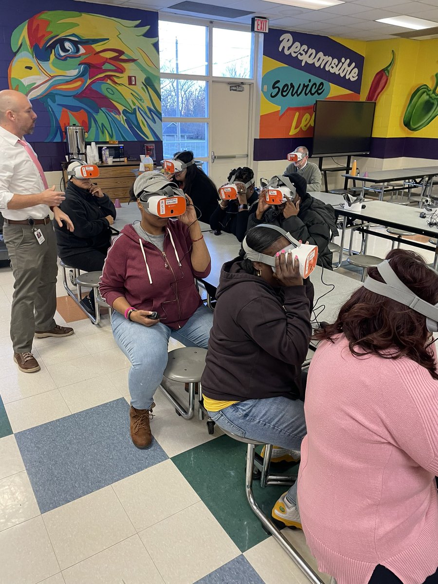 We are grateful for the enthusiasm of our parents here in the Eagle’s nest! They spent time during Fairview University sharing with Ms. Fuller and interacting with our VR goggles. Thank you for being our #1 partners! #HitTheMark