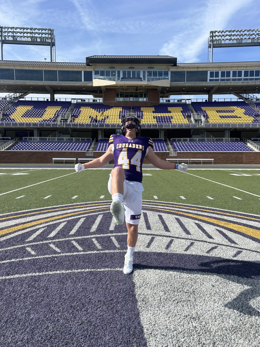 Chris Bush 6’2 225 H-Back DE TE tweet media