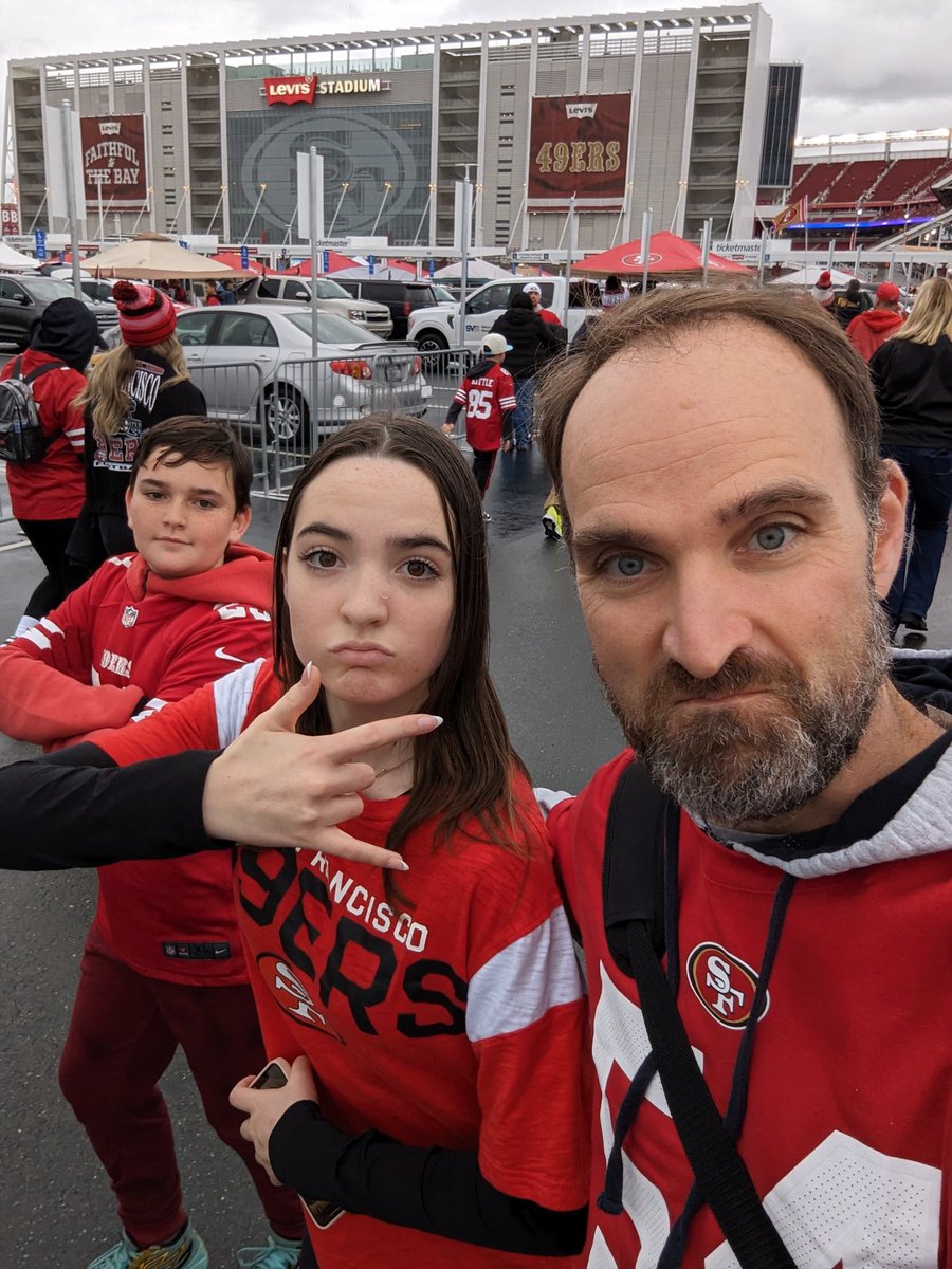 LET'S GO NINERS!! We're hungry for some 🧀! #FTTB