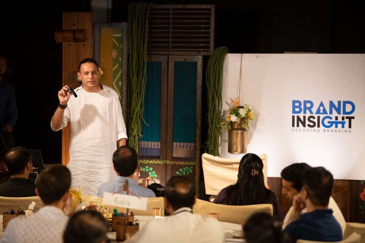 'Stories exist everywhere. The question is: are you surfacing them or not? Sweeter water comes from deeper wells, so go deep.' Ameen Haque from Storywallahs held a gripping session, demonstrating what it means to be a stellar storyteller and how to be one! #brandinsight24