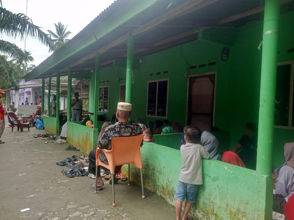 irwanprayitno's tweet photo. 21 Jan 2024. Bakti sosial bersama Ardi Putra S.Pd Caleg dapil 3 Asahan.
#asahan #binjai #batubara #dairi #karo #langkat #pakpakbharat #pematangsiantar #tanjungbalai #simalungun #sumut #sumut3 https://t.co/gR6sOiZ4Qm