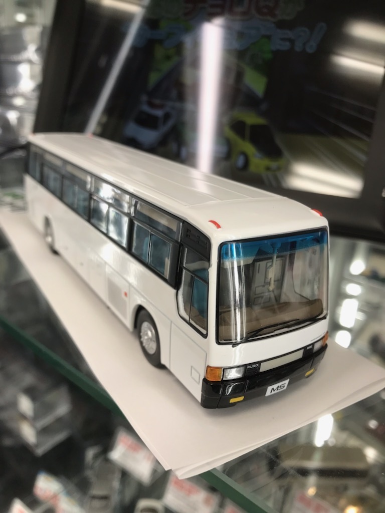 トミカリミテッドヴィンテージガレージ 」に「三菱ふそうエアロバス