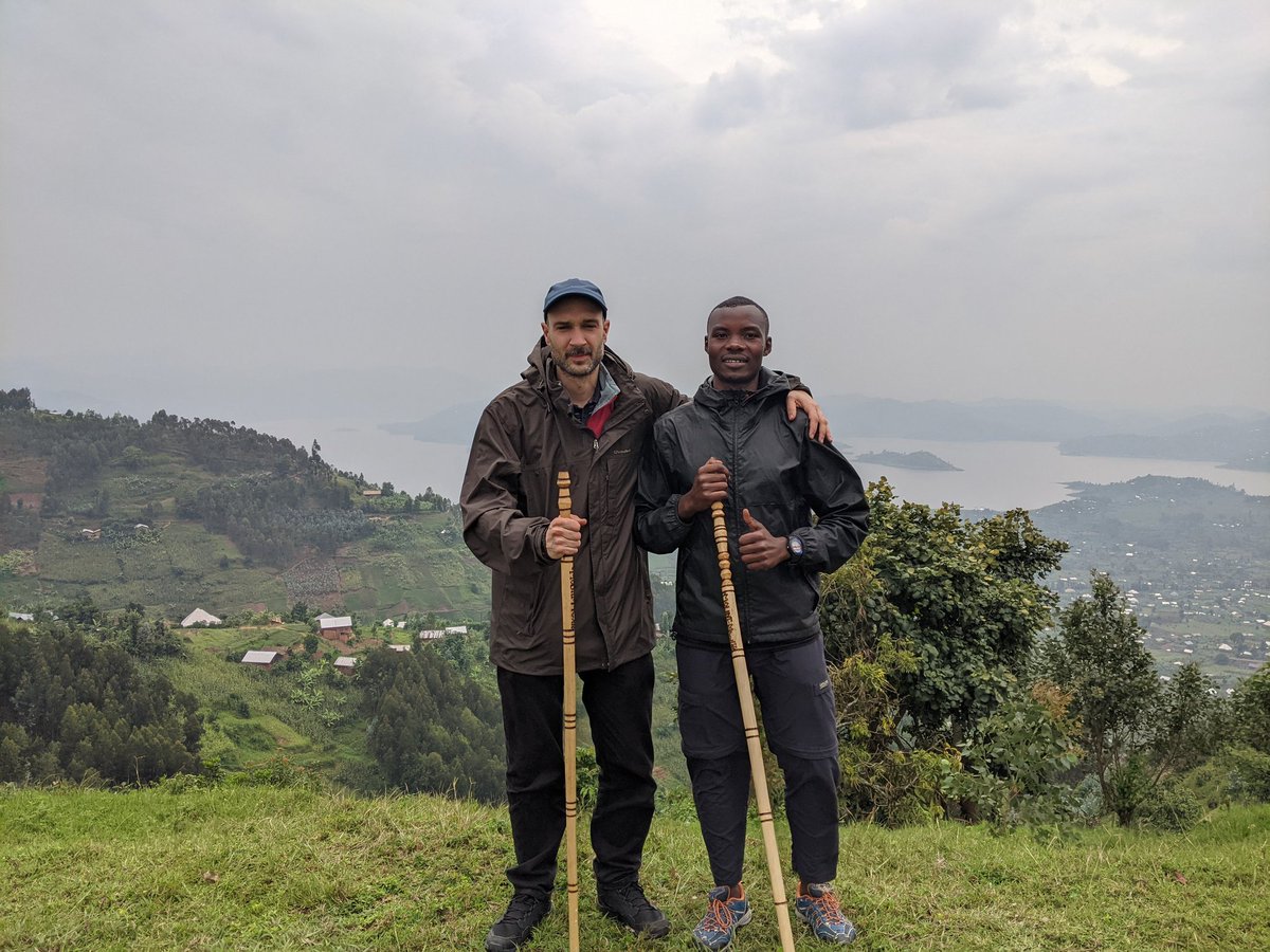 Twinlakes100's tweet photo. The picturesque landscapes, tranquility, and the sense of adventure they'll experience. Mention the refreshing feeling of being surrounded by nature and the memories they'll create along the way.#TwinLakes
@RwandaisOpen @visitrwanda_now https://t.co/gN0cLWzOvw