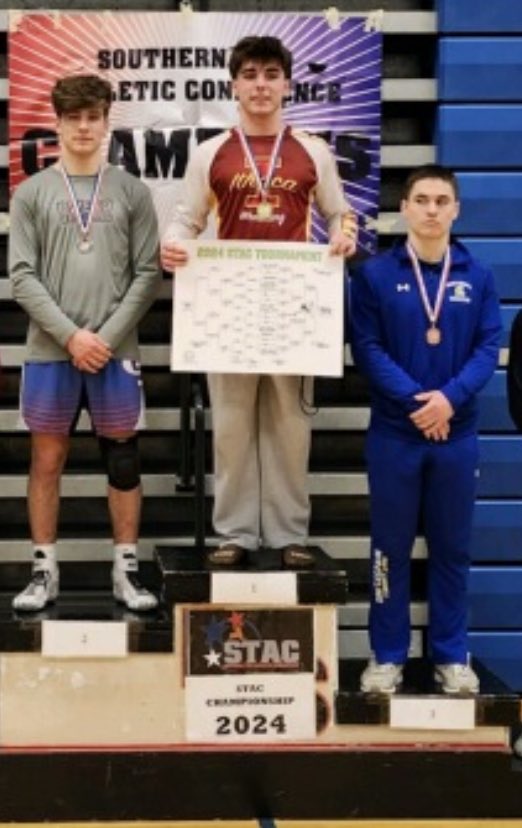 OFAAthletics1's tweet photo. Good day on the mat for Owego Wrestling at the STAC championship!
1st - RaeAnn, 2nd - Bobby, 3rd - Collin. @OAUpdate https://t.co/zc9T3AIQ08